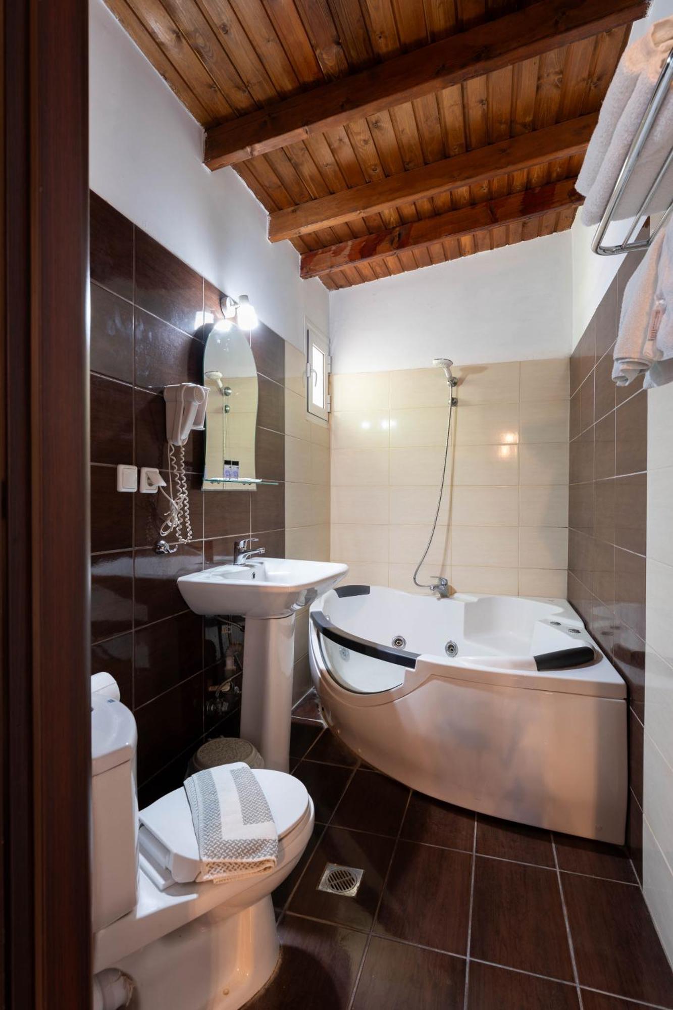 Kipos Resort Néa Péramos Extérieur photo